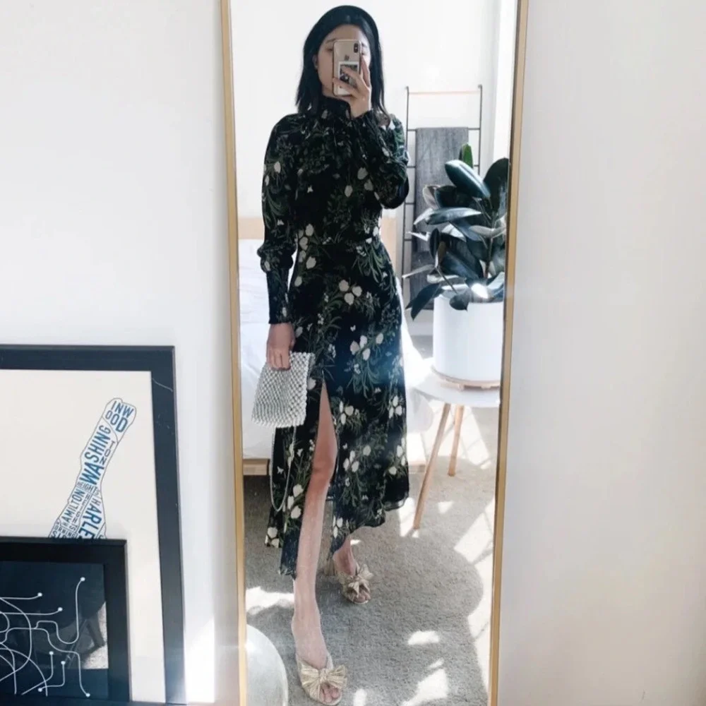 Reformation Valentin Midi Dress Black Floral Smocked High Neck Size Small 4 - Picture 8 of 8